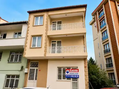 ÜMRANIYE ALTINŞEHIR'DE SATILIK MÜSTAKIL BINA (335 M²)