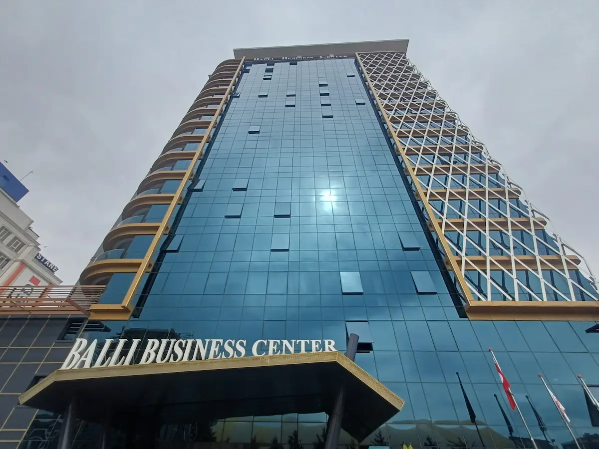 REMAX LAND'DAN BALLİOGLU BUSİNESTA SATİLİK OFİS