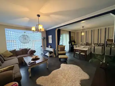 SANCAKTEPE’DE SİTE İÇİNDE 5+1 | 185 M² NET | 3 BANYO | BAHÇE KATI