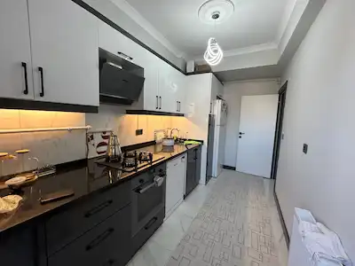 ÇEKMEKÖY EKŞİOĞLU MAH.YENİ BİNADA ARAKAT SATILIK 2+1 DAİRE