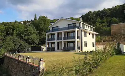 KOCAELI MAŞUKIYE'DE LÜKS 9+1 VILLA "EŞSIZ BIR YAŞAM DENEYIMI"