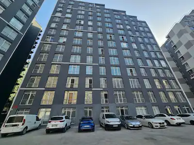 HAYATPARK4 SITESI 8.KAT AYRI MUTFAK AVANTAJLI SATILIK 2+1 DAIRE