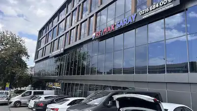 VARYAP PLAZA PENDİK 1+1 FIRSAT KİRALIK OFİS