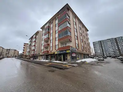 REMAX İLKE'DEN YILDIZKENT'TE SATILIK İŞ YERİ
