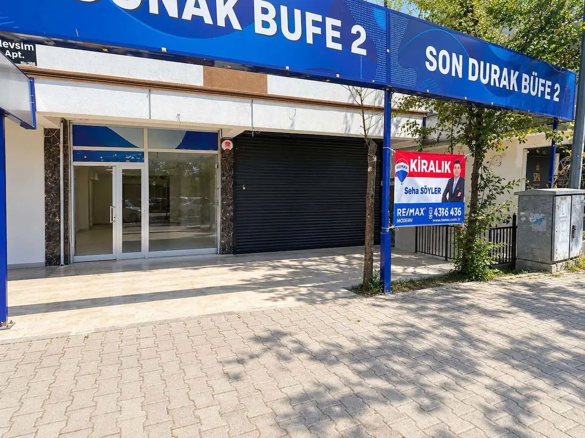 RE/MAX MODERN SEHA SÖYLER'DEN TRAMVAY YOLDUNDA KİRALIK DÜKKAN