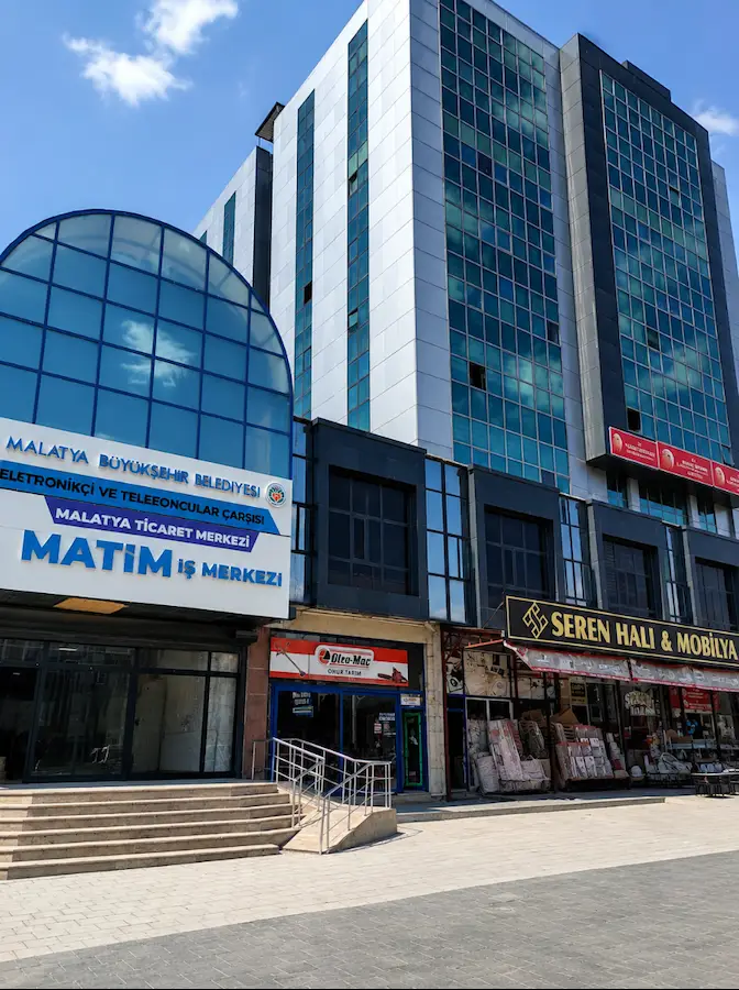 MATİM İŞ MERKEZİNDE SATILIK 50M2 DÜKKAN