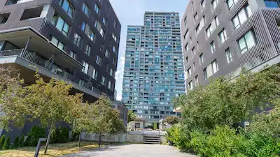 İNCEK LOFT KAPALI MUTFAK SATILIK 2+1 ARAKAT BOŞ GÖL CEPHE DAİRE