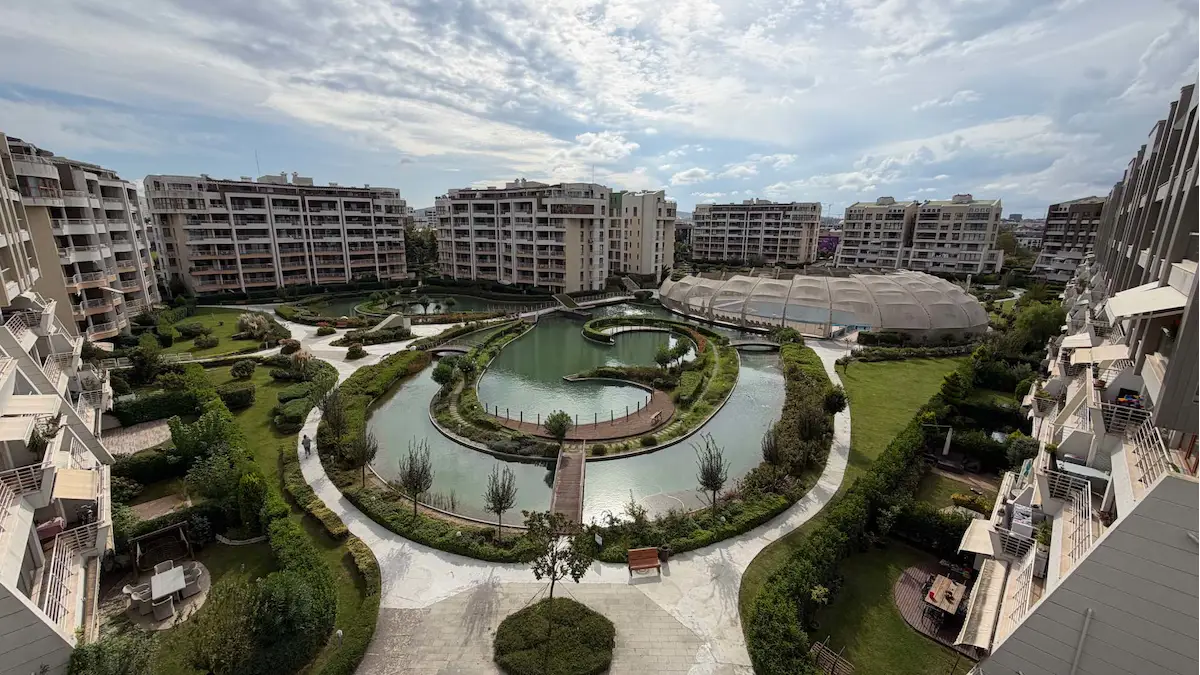 KELEBEKIA SİTESİNDE EN İYİ KONUMLU MÜLK SAHİBİ KULLANIMLI 3+1