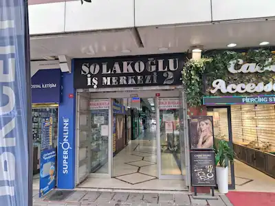 REMAX ANI 'DAN ÜMRANİYE ALEMDAĞ CAD. ÜZERİNDE SATILIK İŞ MERKEZİ