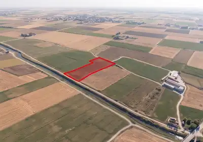 İZMİR'DE SANAYİ VE LOJİSTİK AKSINDA 26.491 M2 TARLA