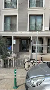 MURADIYE'DE TEMIZ 1+1 BALKONU GENIŞ SIĞINAKLI EV