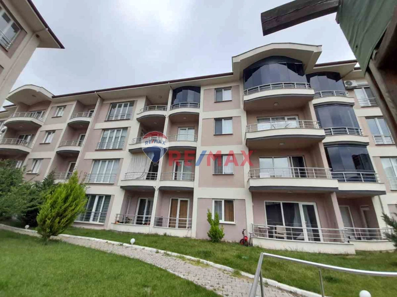 RE/MAX İNCİ'DEN SINDIRGI ÖZDİL TERMAL SİTESİ 3+1 SATILIK DAİRE 