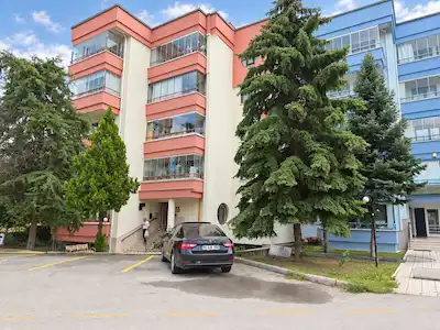 SÖĞÜTÖZÜ ANADOLU SİTESİNDE 2+1 MOBİLYALI KİRALIK OFİS