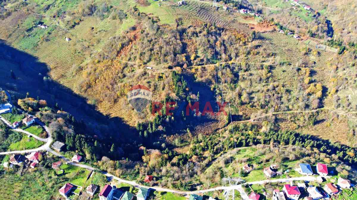 YEŞİLYURT MAHALLESİNDE9900 M2 ARAZİMİZ SATILIKTIR