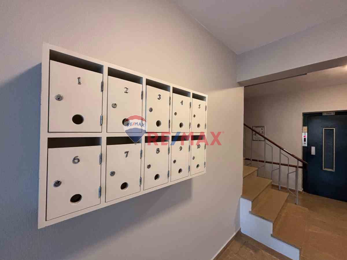 LEVAZIM AYDIN SITESI'NDE 165M2 NET ÇIFT BALKONLU 4+1 