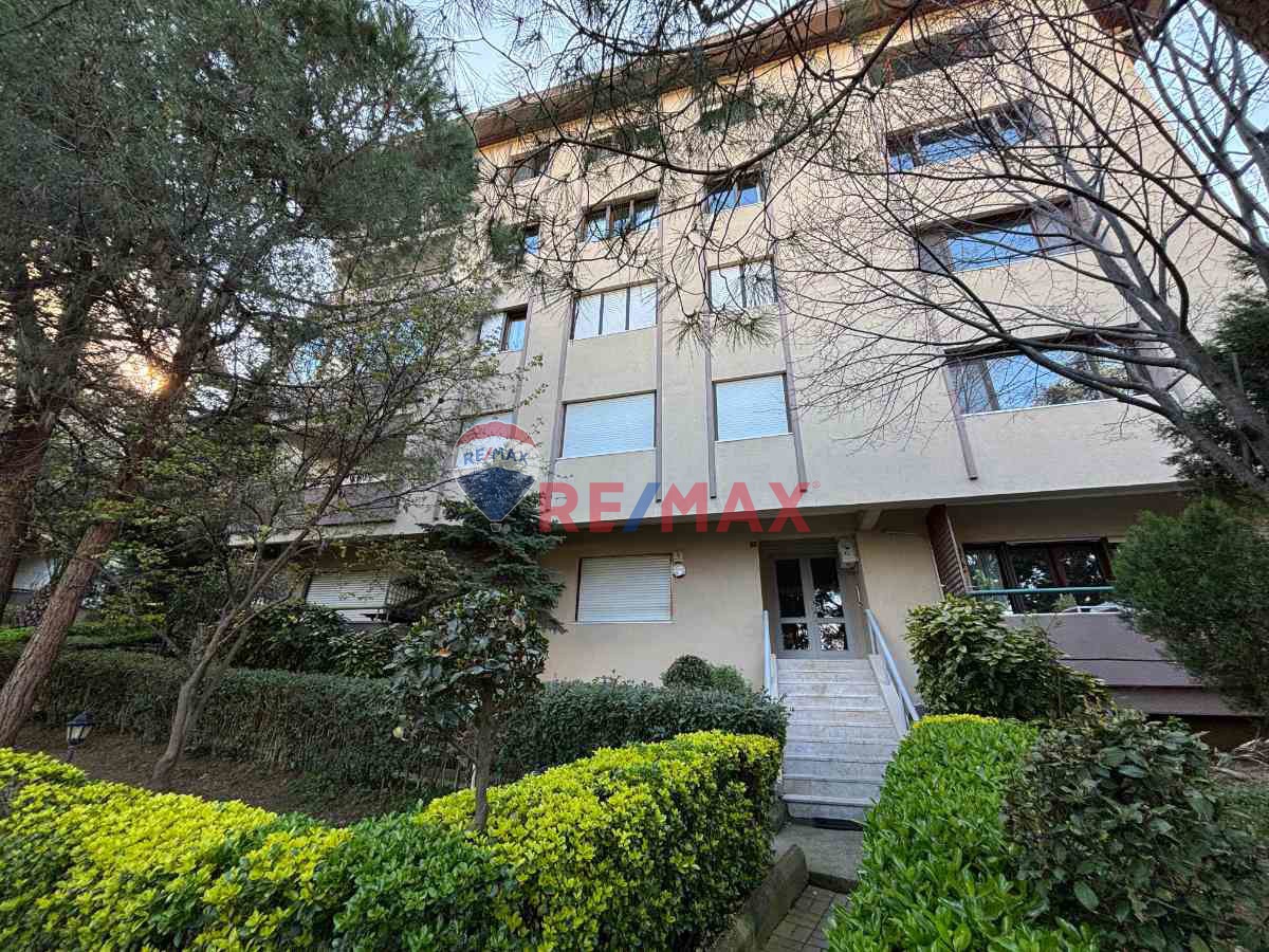 LEVAZIM AYDIN SITESI'NDE 165M2 NET ÇIFT BALKONLU 4+1 