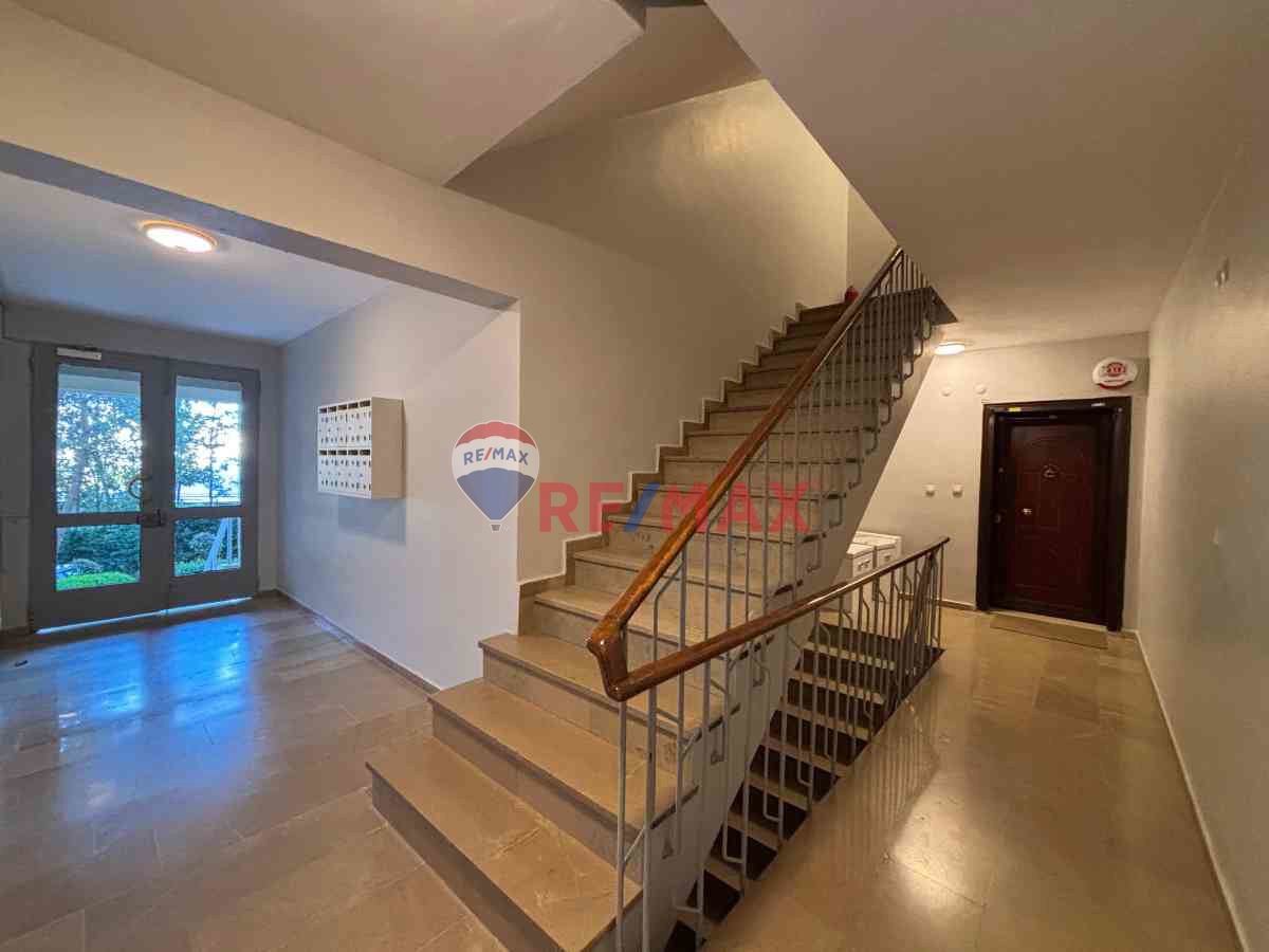 LEVAZIM AYDIN SITESI'NDE 165M2 NET ÇIFT BALKONLU 4+1 