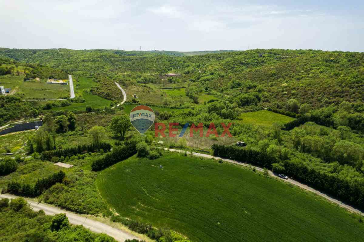 HAVALIMANI YAKINI, DURUSUPARK GÜVENLIKLI SITE İÇINDE YATIRIMLIK 2.666 M² ARSA FIRSATI!