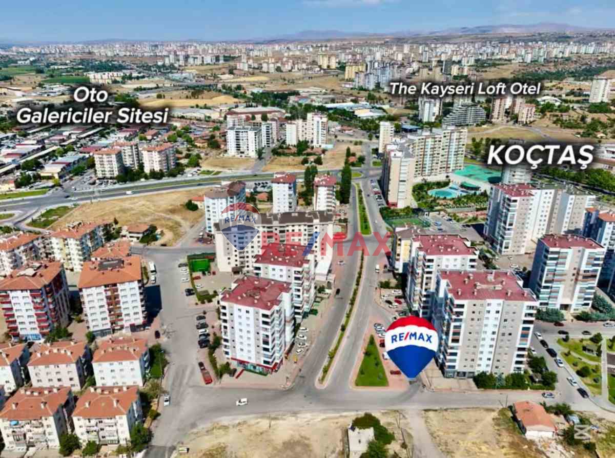 GALERİCİLER SİTESİNE YAKIN KONUMDA KİRALIK 300M2 DEPOLU DÜKKAN