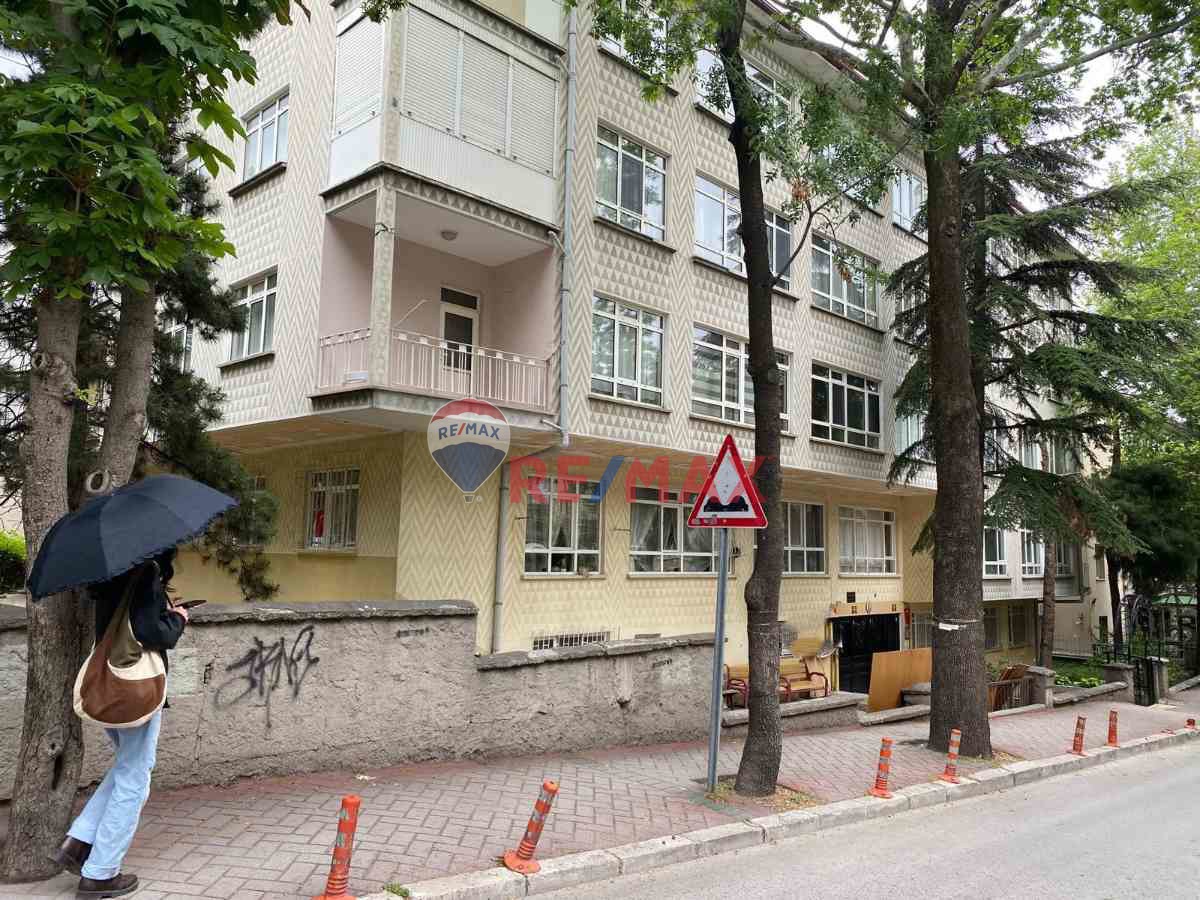 EMEK MH. GAZİ DİŞÇİLİK YANI VE METRO YAKINI SATILIK 3+1 DAİRE