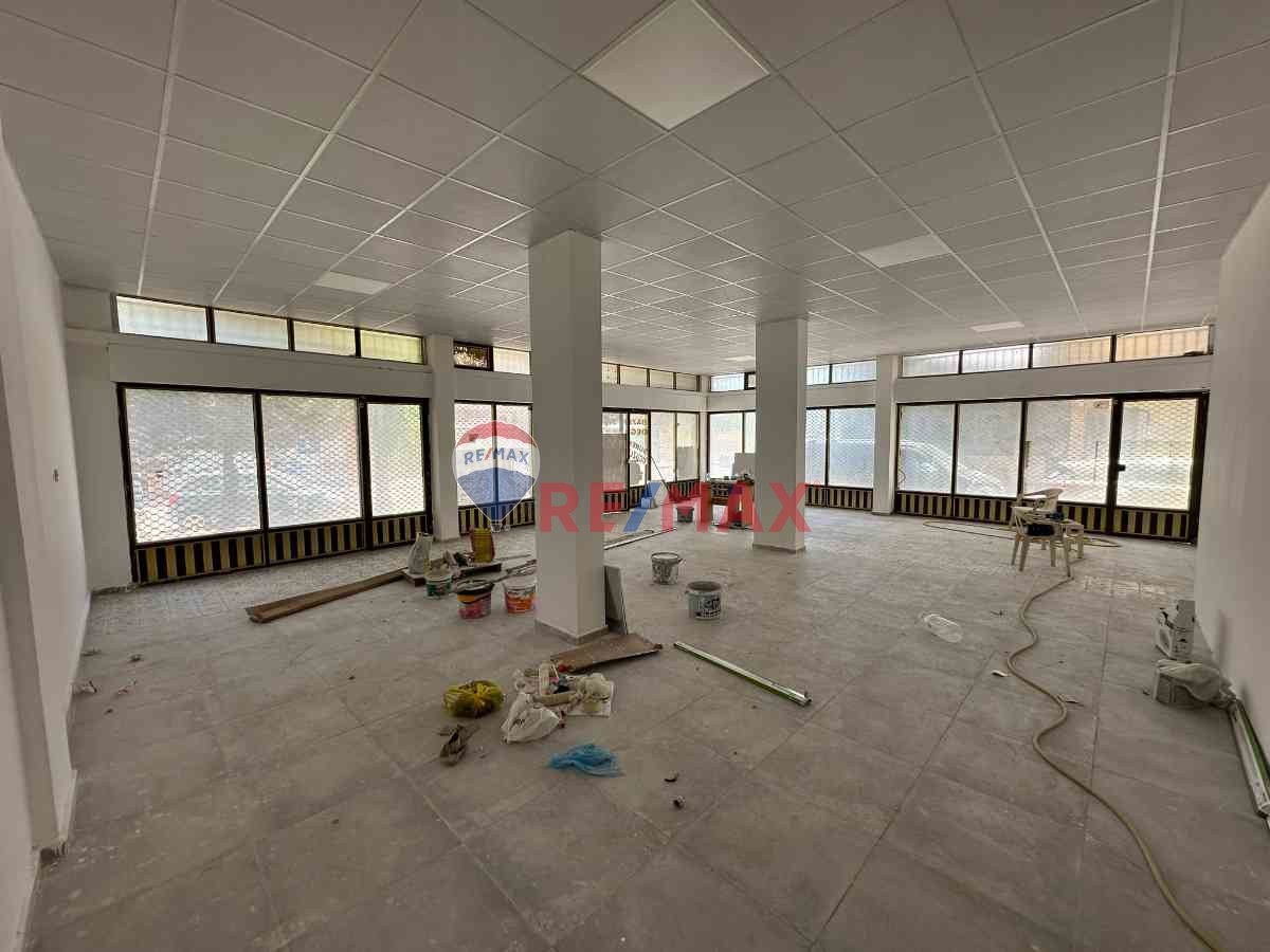 REMAX ARMA'DAN BUCA ÇAMLIPINAR MAHALLESINDE GENIŞ DÜKKAN