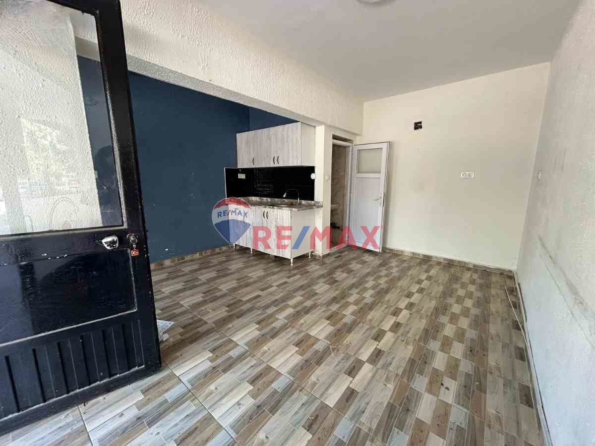 LIMAN'DA PRESTIJLI KONUMDA DENIZE YAKIN KIRALIK DÜKKAN