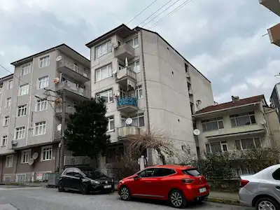REMAXÇAKRA ÖMER ONAYCI'DAN DONANMA MAH. YATIRIMLIK 2+1 DAIRE