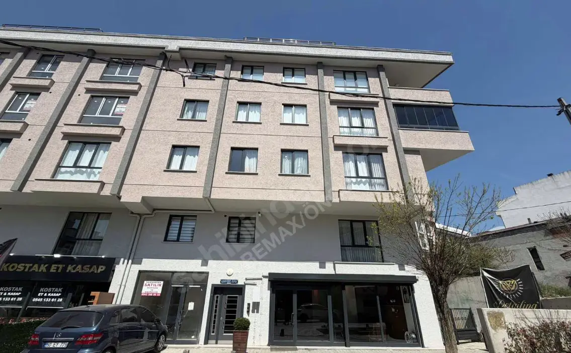 REMAX ÖNCÜ ÇEKMEKÖY MERKEZ MAH 2+1 BOŞ SIFIR SATILIK DAIRE