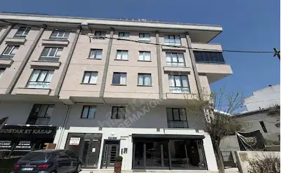 REMAX ÖNCÜ ÇEKMEKÖY MERKEZ MAH 2+1 BOŞ SIFIR SATILIK DAIRE