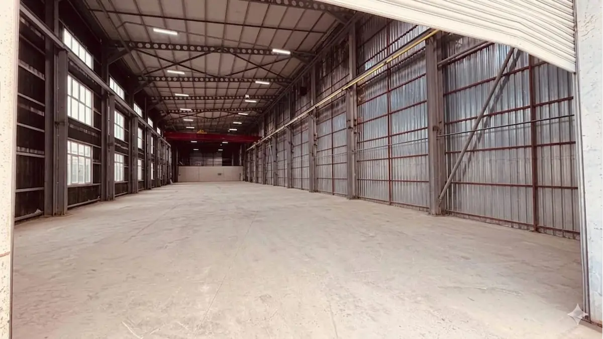 KİRALIK KULLANIŞLI DEPO ANTREPO KEMERBURGAZ BAHÇEKÖY YOLU ÜZERİNDE KİRALIK KULLANIŞLI DEPO ANTREPO