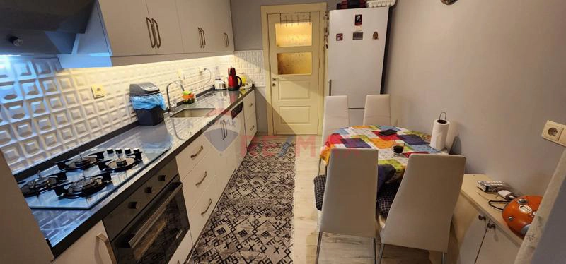 ETIMESGUT YAPRACIK AŞAĞIYURTÇU MAHALLESI'NDE 3+1 FULL YAPILI SATILIK DAIRE