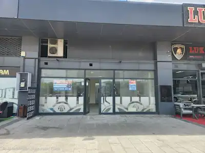 BAHÇEŞEHİR GÖL PANORAMA'DA SATILIK YATIRIMLIK İŞ YERİ