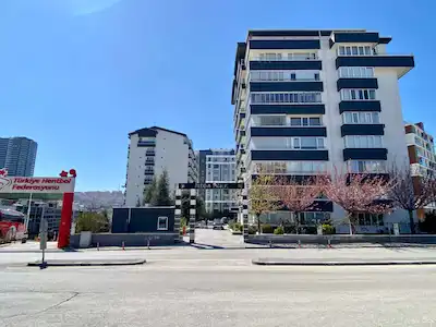 ÇANKAYA YILDIZEVLER MEGAPARK SİTESİ FULL EŞYALI KİRALIK 1+1&75M2 KATTA DAİRE , GÜVENLİKLİ SİTE