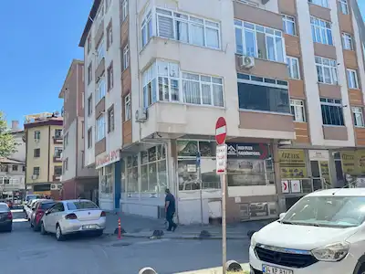 PENDİK’TE GENIS CEPHELI SATILIK KOSE DÜKKAN | 3.800.000 TL