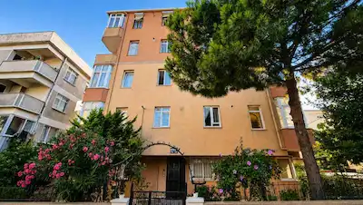 ÇINAR MAHALLESİ'NİN PRESTİJLİ KONUMUNDA ÇİFT CEPHELİ 2+1 DAİRE