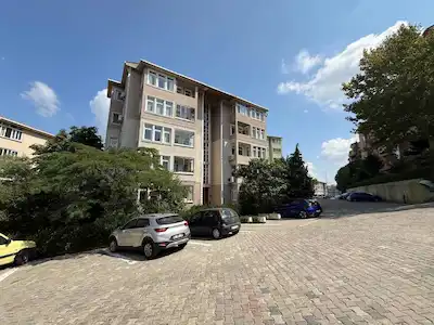 ÜSKÜDAR ATA 2 SITESI SATILIK OTURUMA HAZIR ÇIFT BALKONLU 3+1