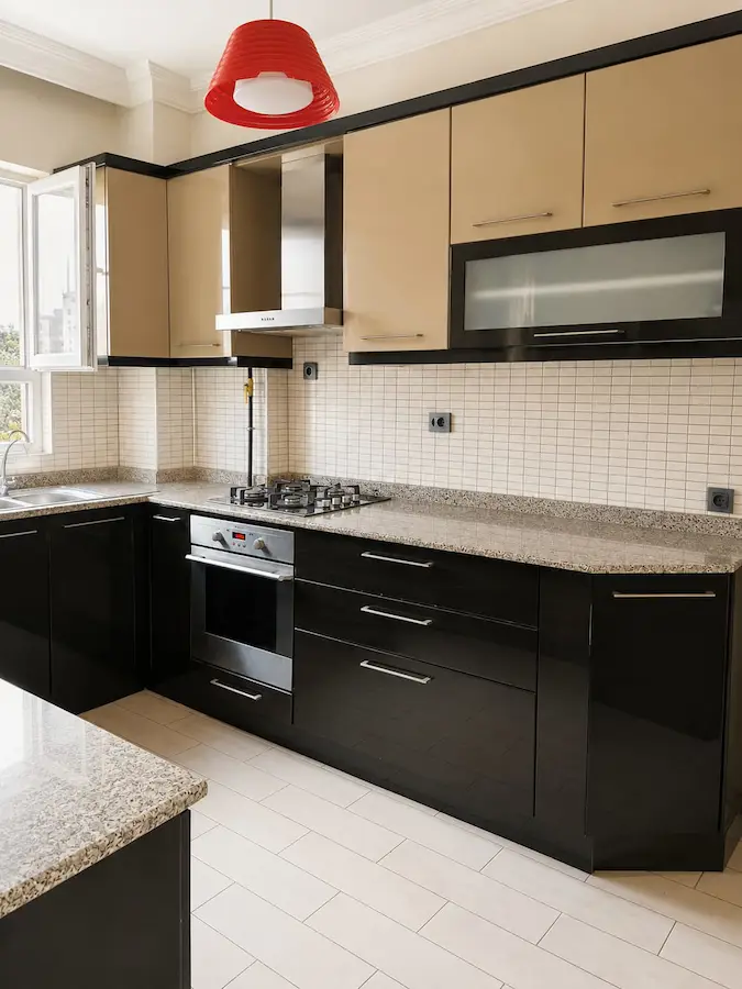 MEYDANKAVAĞI MAHALLESİ 145 M² 3+1 SATILIK DAİRE