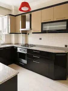 MEYDANKAVAĞI MAHALLESİ 145 M² 3+1 SATILIK DAİRE