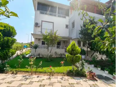 BOĞAZKENT’TE SAHİL BULUŞUM SİTESİ’NDE 3+1 MÜSTAKİL EV | 150 M² NET | TERAS & BALKON | KREDİYE UYGUN