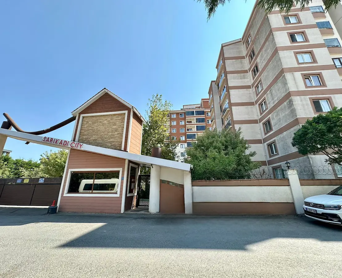 BÖLGENİN EN İYİ LOKASYONUNDA SATILIK 3+1 DAİRE