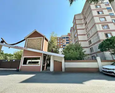 BÖLGENİN EN İYİ LOKASYONUNDA SATILIK 3+1 DAİRE
