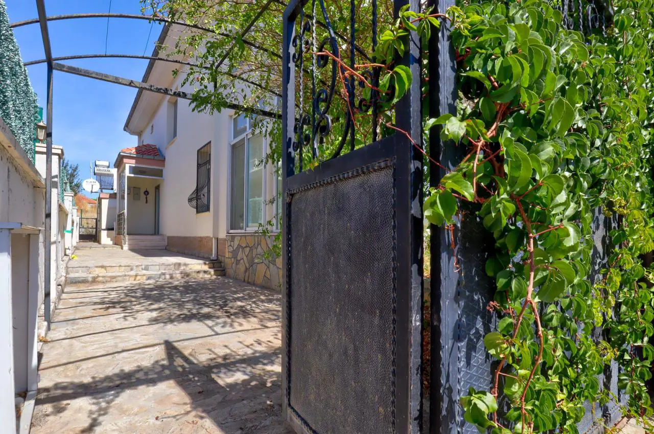 Property image 16