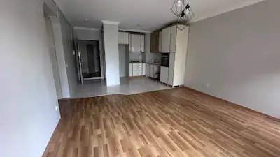 ATAŞEHIR MERCAN SITESI...1+1 BALKONLU....