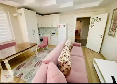 RE/MAX KEMAL'DEN BİNEVLER KİRALIK EŞYALI LÜKS 2+0 DAİRE