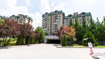 ANGORA CADDESI ÜZERINDE PRESTIJLI, HUZURLU ÖZEL SITE BEYSU GREEN PARK’TA 4+1 DAIRE