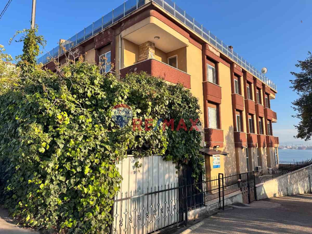 PENDIK GÜZELYALI SAHIL BULVARI DENIZ MANZARALI KİRALIK OFİS BÜRO YÖNETİM YERİ