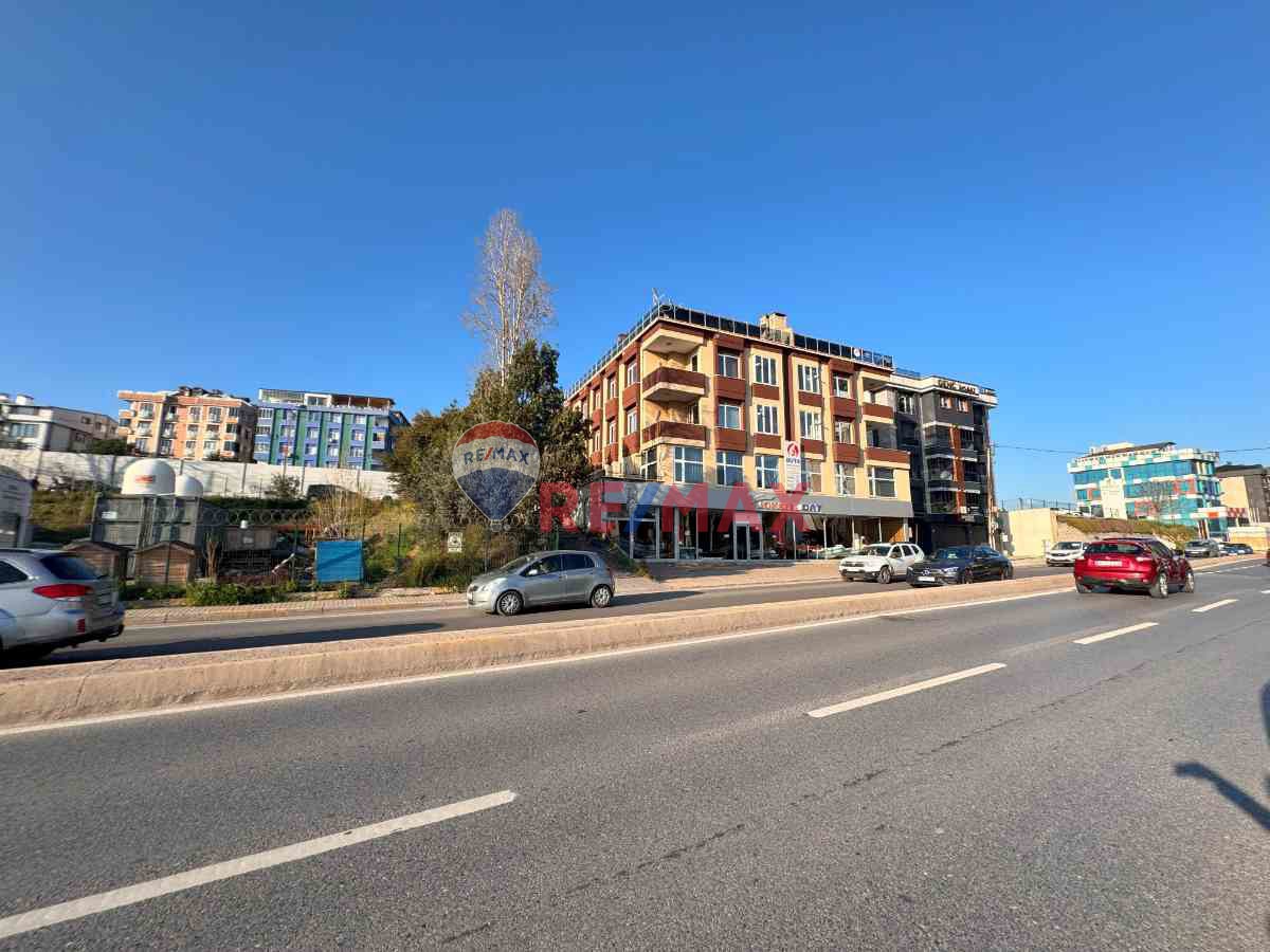 PENDIK GÜZELYALI SAHIL BULVARI DENIZ MANZARALI KİRALIK OFİS BÜRO YÖNETİM YERİ