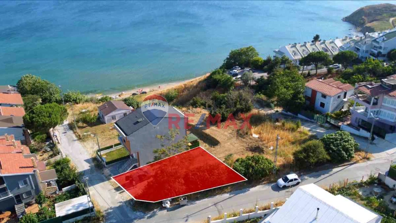 SİLİVRİ PARKKÖY DENİZE YAKIN KÖŞE PARSEL İMARLI ARSA