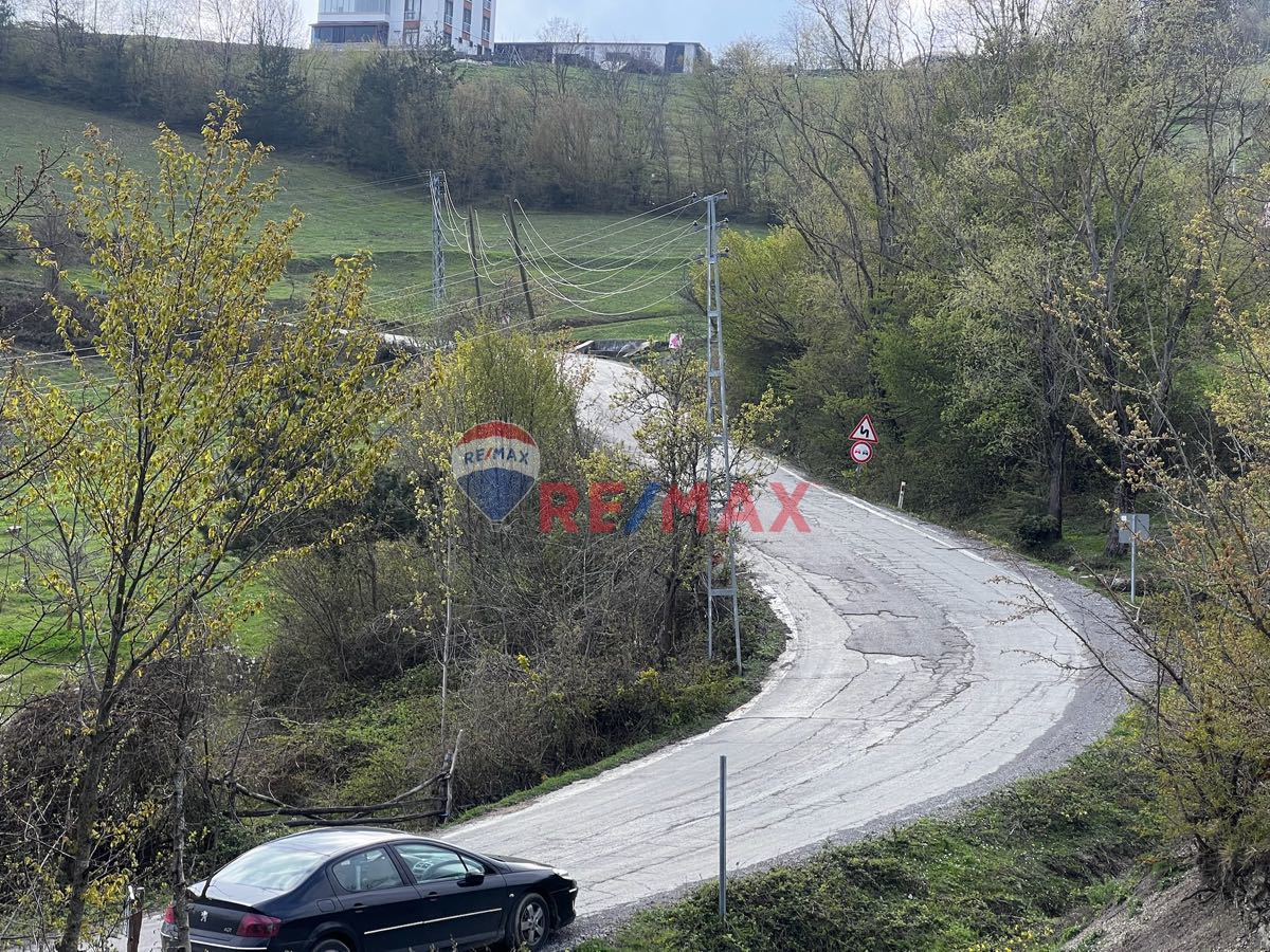 BUNGALOV YA DA IKI KATLI EV SATILIK TARLA AKALAN’DA