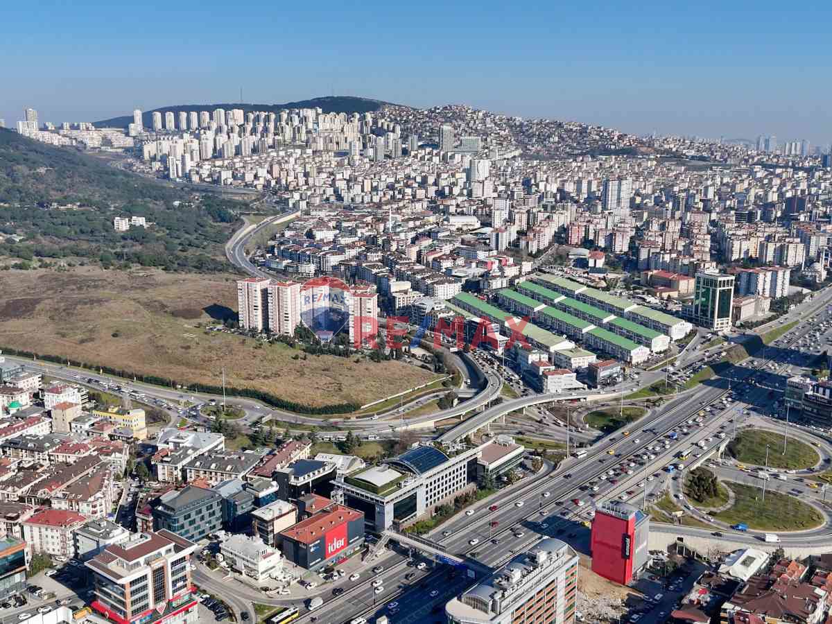 E-5 TE A SINIFI KIRALIK OFIS DEKORASYONLU 770 M2